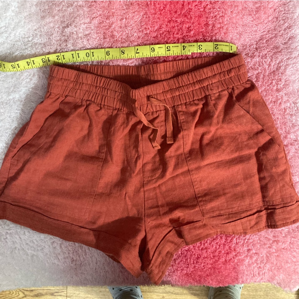 Forever 21 Linen blend shorts size S